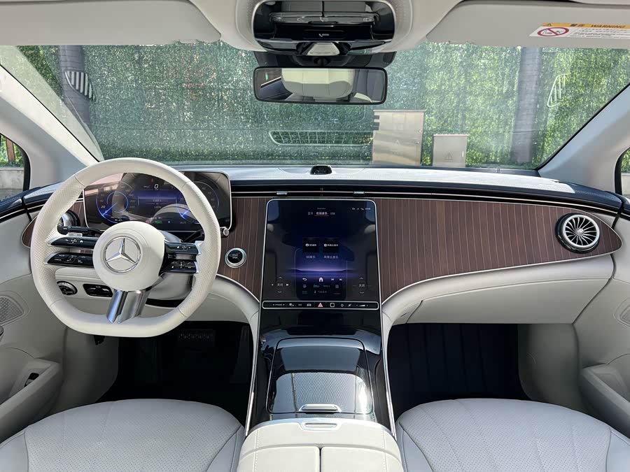 Mercedes-Benz EQE Class 2024 #16 Mercedes-Benz EQE Class 2024 car image #16