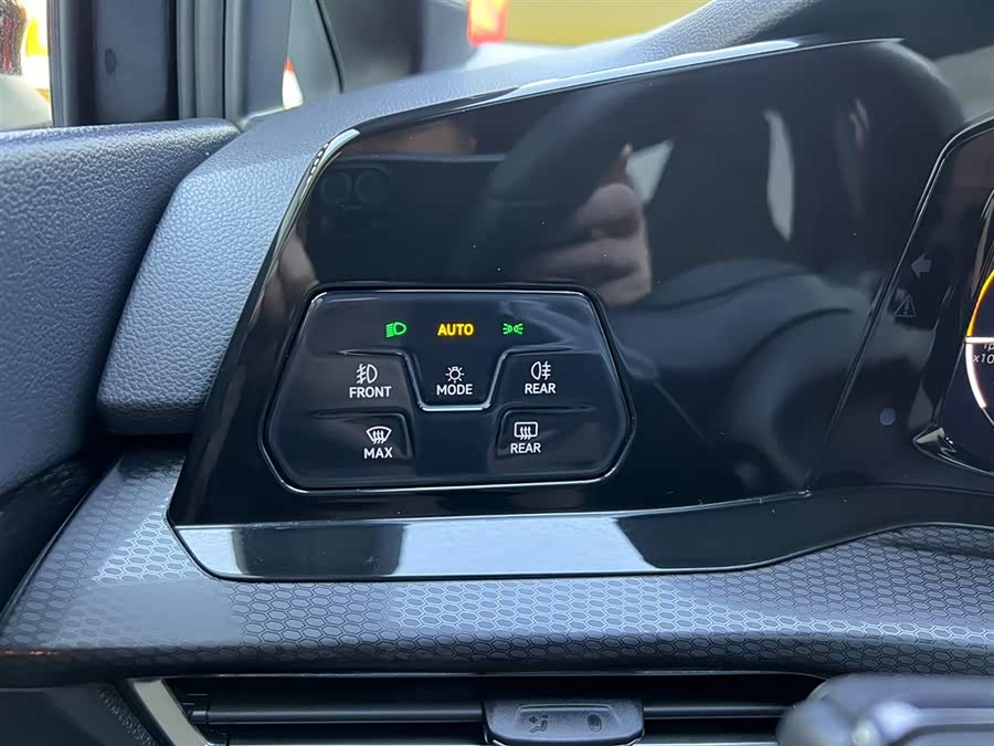 Volkswagen GolfGTI 2022 #16 Volkswagen GolfGTI 2022 car image #16