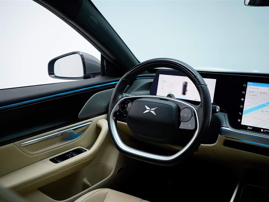 小鹏 小鹏P7 2021 汽车图片 #16