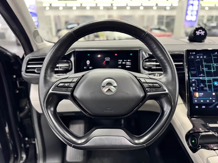 蔚来 蔚来ES8 2018 汽车图片 #16