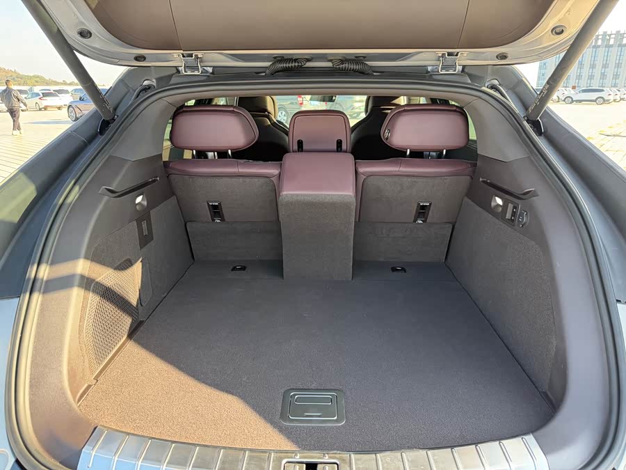 Denza Z9GT 2025 immagine di auto #16