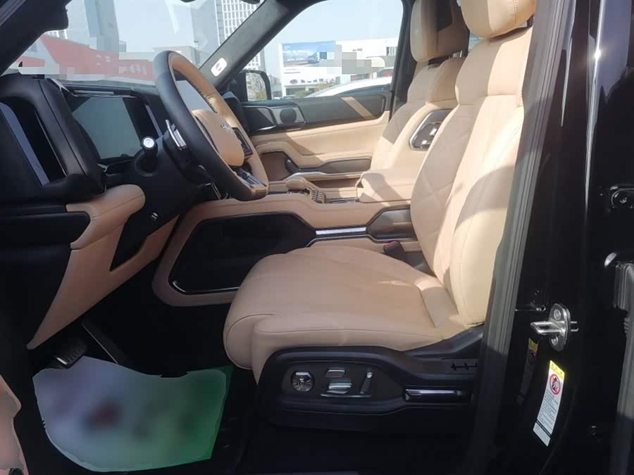 FangChengBao Leopard 8 2025 immagine di auto #16