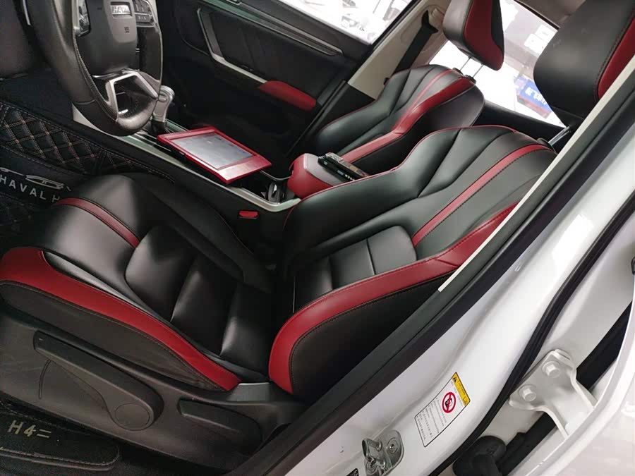 Haval H4 2018 #16 Haval H4 2018 car image #16