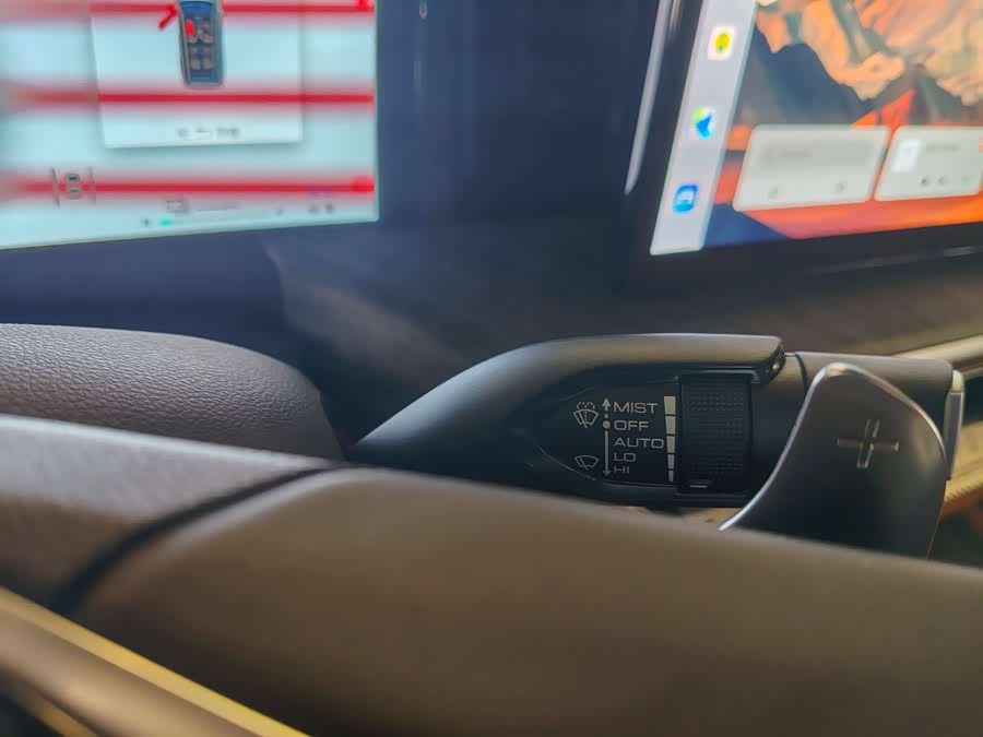 Tank 500 New Energy 2023 #16 Tank 500 New Energy 2023 car image #16