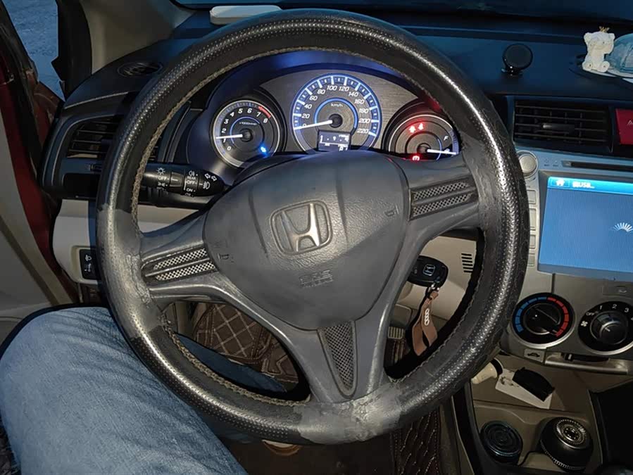 Honda City Classic 2013 #16 Honda City Classic 2013 car image #16