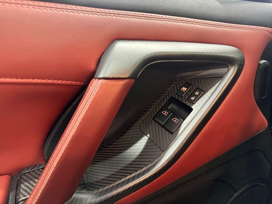 日产 日产GT-R 2015 汽车图片 #16