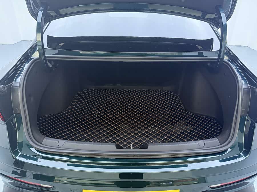 GEELY PrefaceL 2024 car image #16