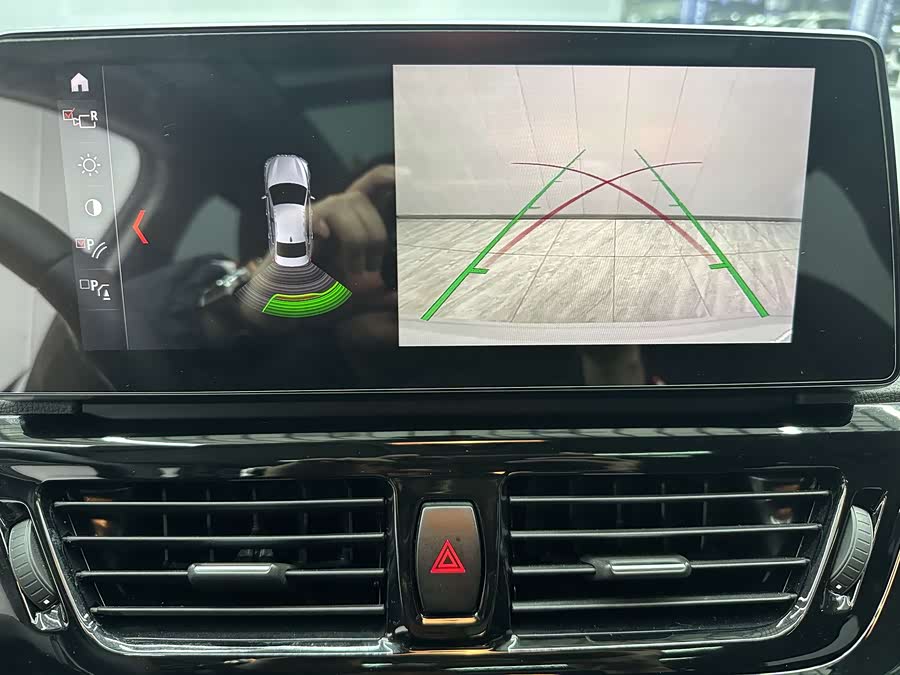 BMW 1 Series 2021 #16 BMW 1 Series 2021 car image #16