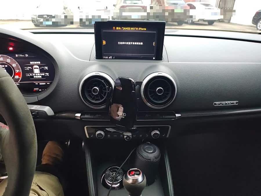 Audi RS 3 2018 car image #16