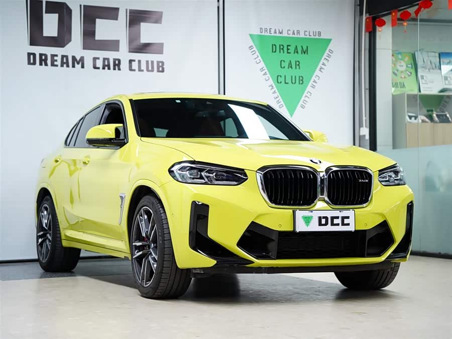 BMW X4 M 2022 immagine di auto #16