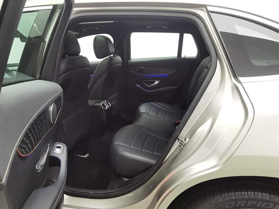 Mercedes-Benz 2020 car image #16