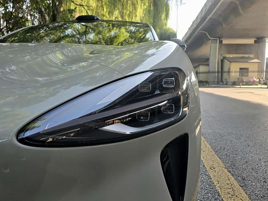 MI SU7 2024 car image #16