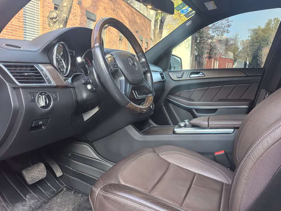 Mercedes-Benz GL Class 2015 #16 Mercedes-Benz GL Class 2015 car image #16