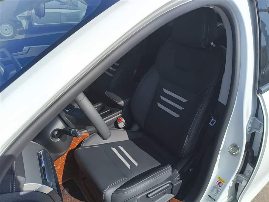 BYD Qin Pro 2021 car image #16