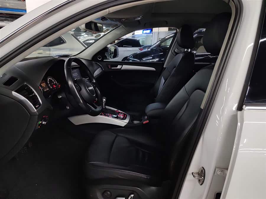 Audi Q5 (Imported) 2015 imagem de carro #16