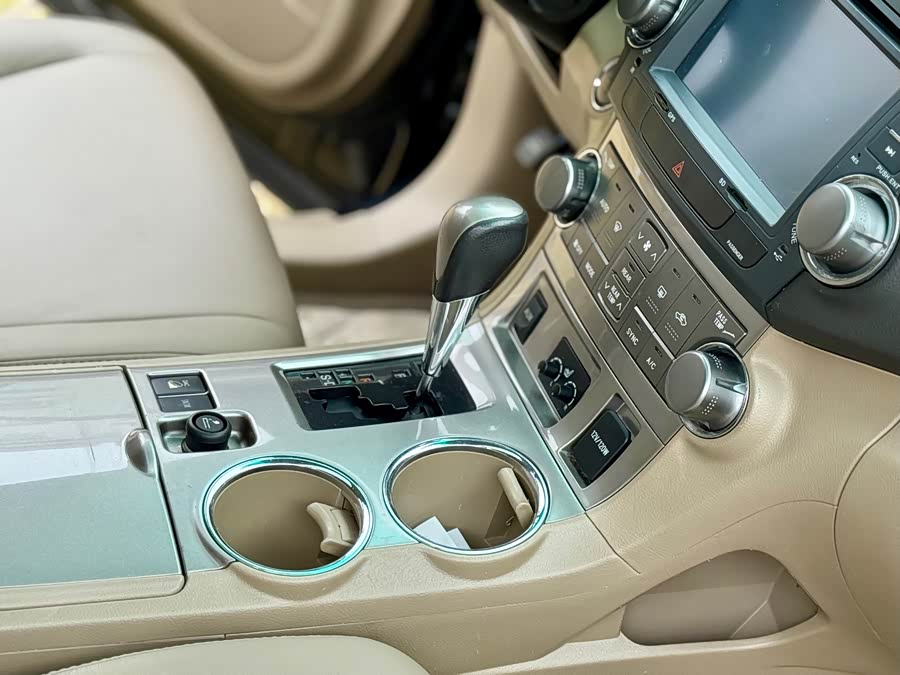 丰田 汉兰达 2013 汽车图片 #16