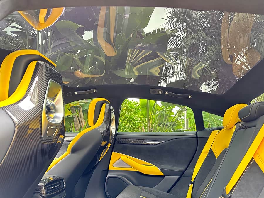 小米汽车 小米SU7 Ultra 2025 汽车图片 #16