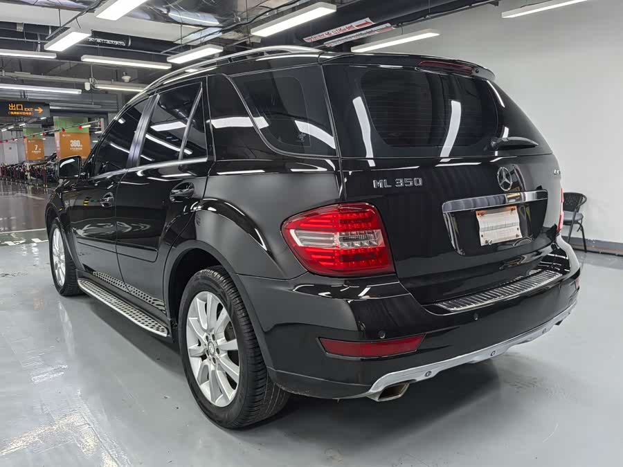 Mercedes-Benz M Class 2011 #16 Mercedes-Benz M Class 2011 car image #16