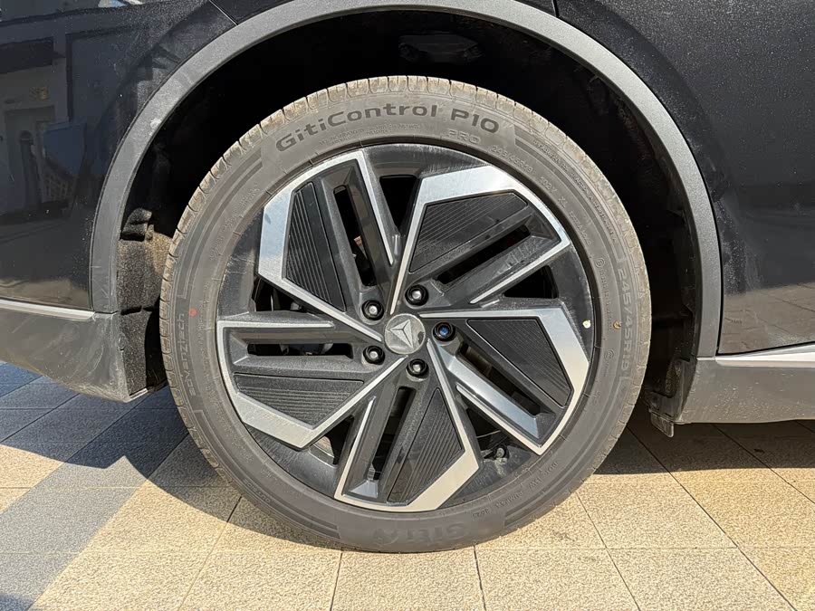 Deepal L07 2025 immagine di auto #16