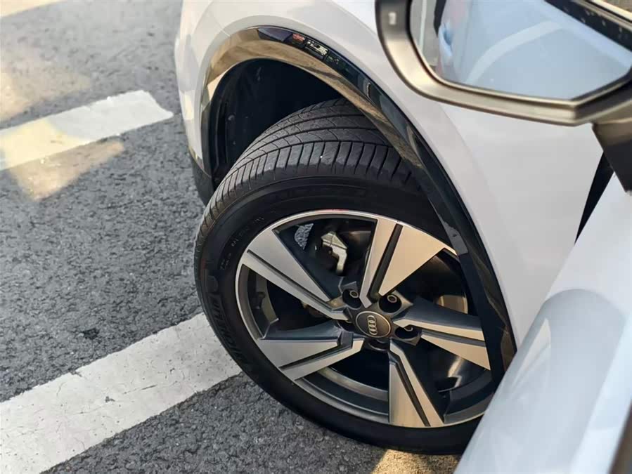 Audi Q2L 2020 изображение автомобиля #16