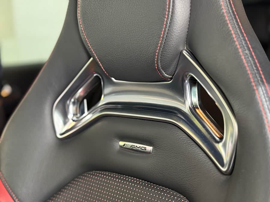 Mercedes-Benz GLA AMG 2015 car image #16