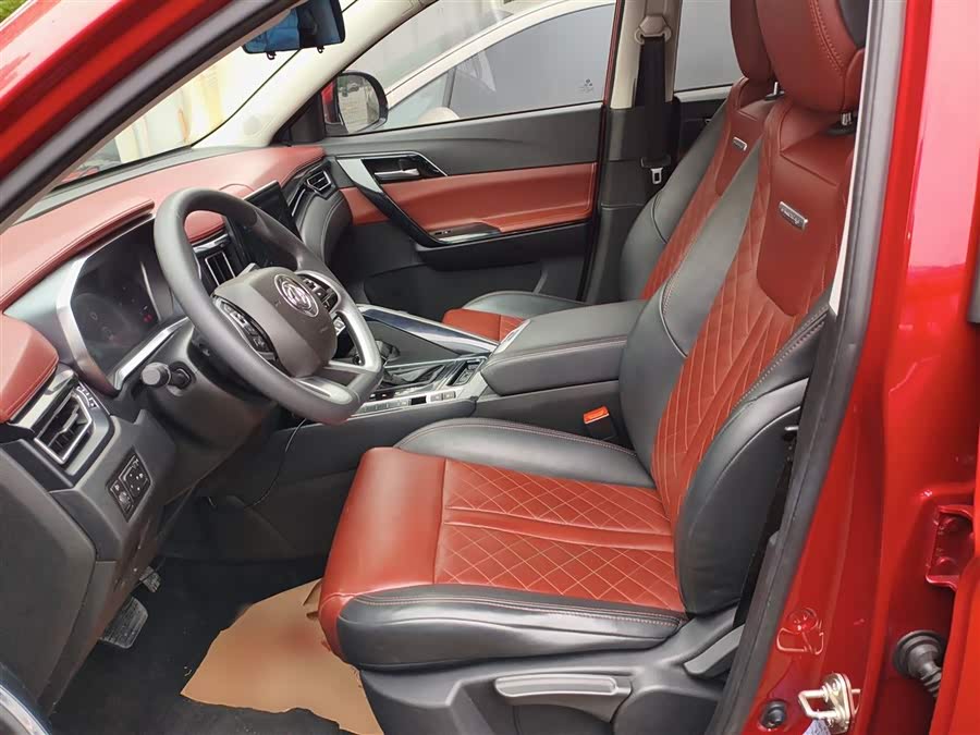 Forthing T5 2019 #16 Forthing T5 2019 imagem de carro #16