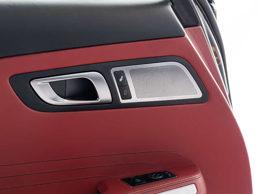 Mercedes-Benz SLS AMG 2015 car image #16