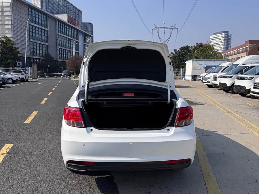 GEELY Vision 2015 car image #16