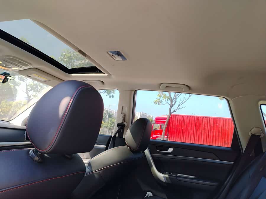 Haval M6 2017 car image #16