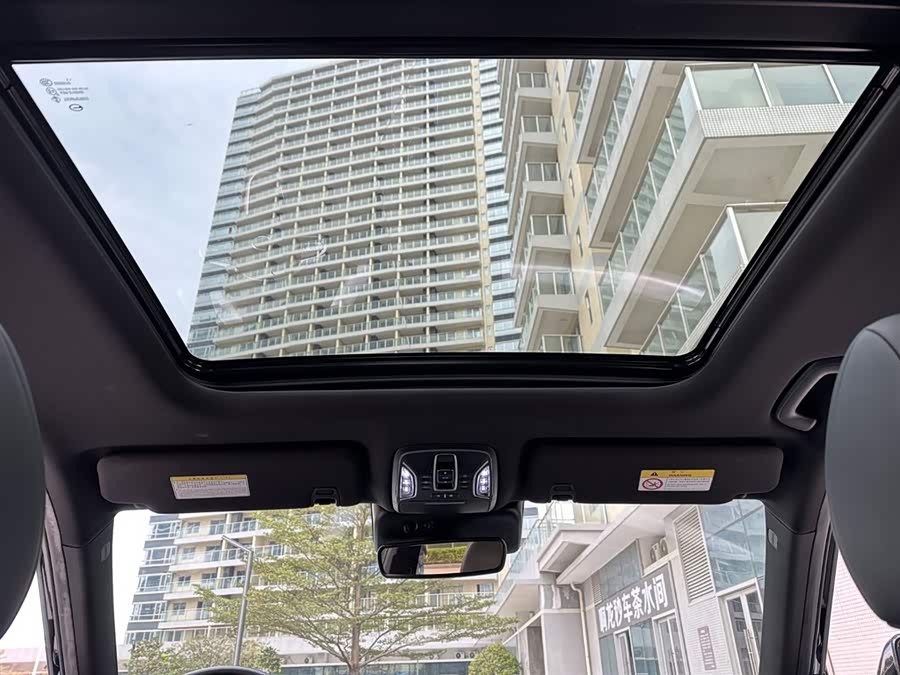 GAC Trumpchi GS8 2022 car image #16