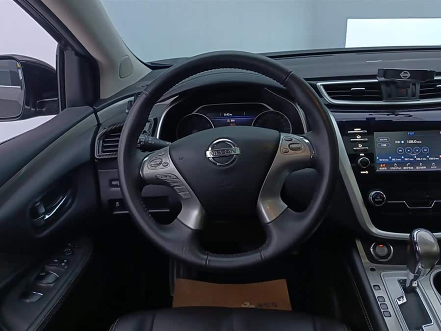 Nissan Murano 2018 imagen de coche #16