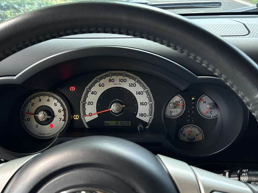 Toyota FJ Cruiser 2018 #16 Toyota FJ Cruiser 2018 car image #16