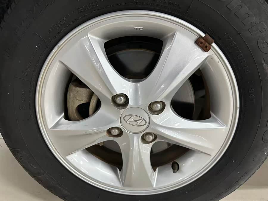 Mazda Reina Hatchback 2017 #16 Mazda Reina Hatchback 2017 car image #16