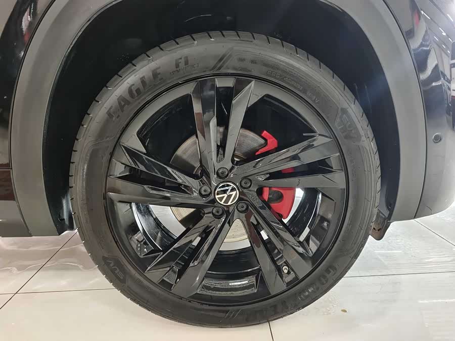 Volkswagen Teramont 2024 car image #16