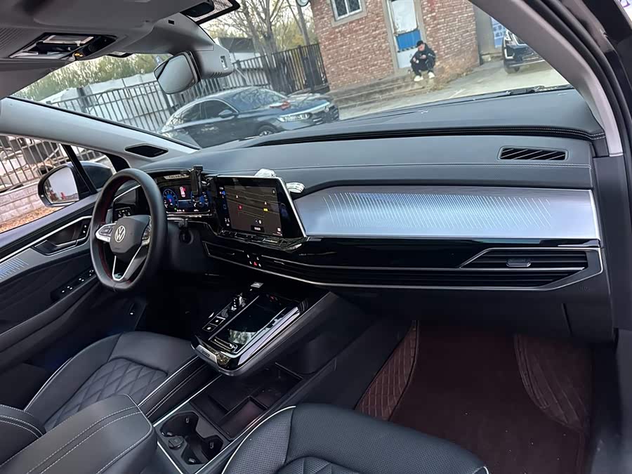 Volkswagen Talagon 2022 car image #16