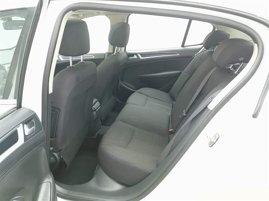 标致 标致308 2015 汽车图片 #16