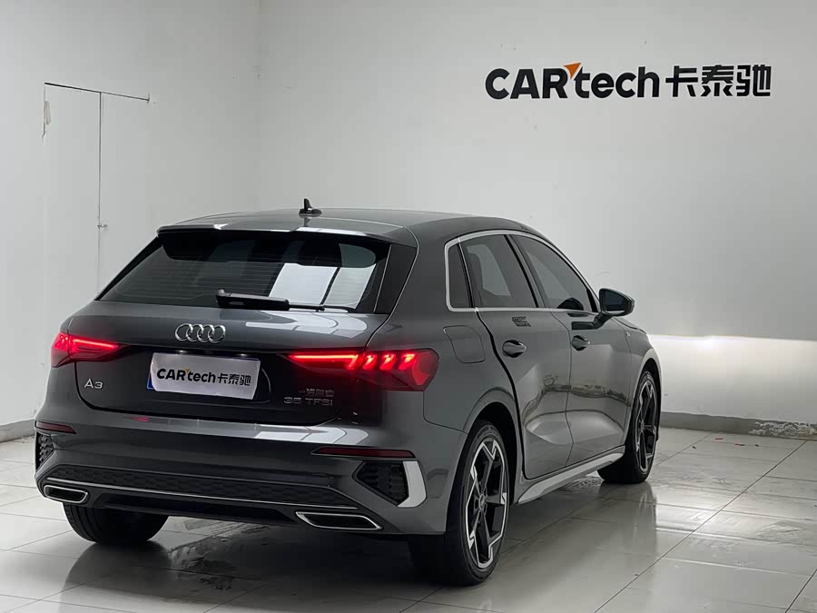 Audi A8 2021 imagen de coche #16