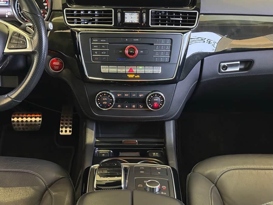 Mercedes-Benz GLE Coupe AMG 2017 car image #16