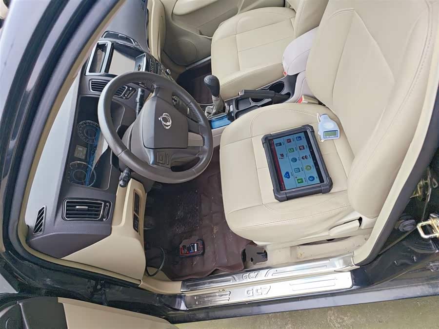 GEELY GC7 2014 #16 GEELY GC7 2014 car image #16