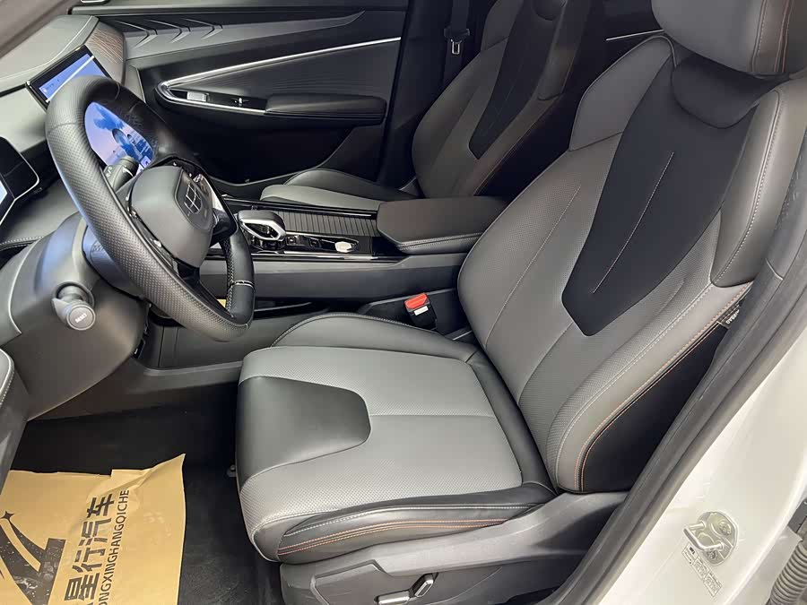 GEELY Monjaro MHEV 2023 car image #16