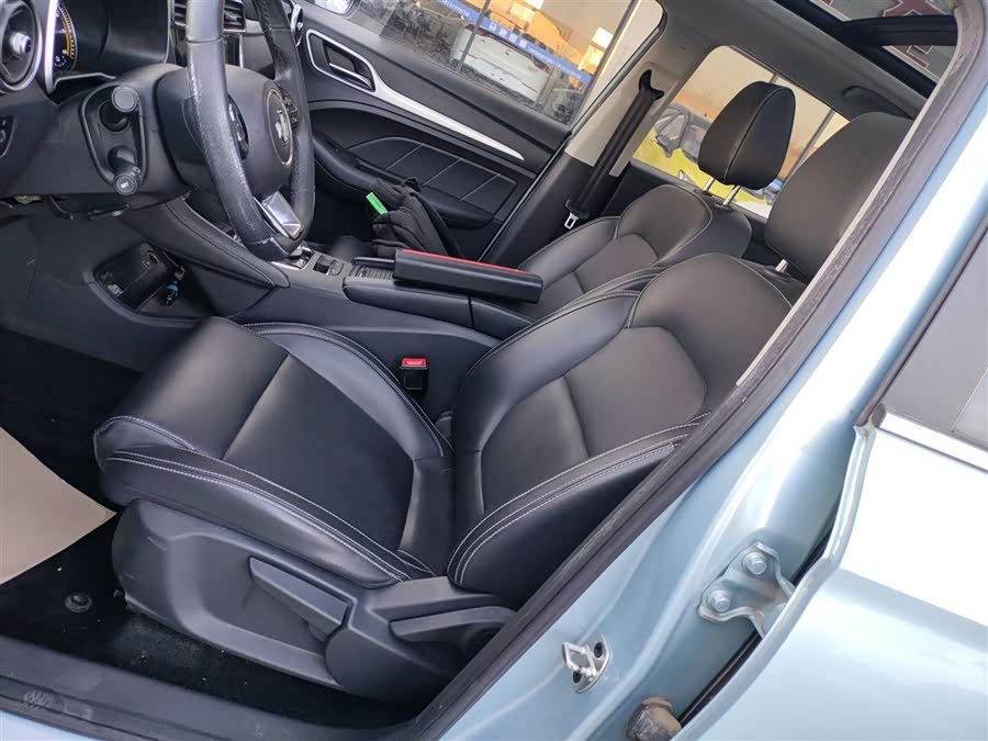 MG EZS Electric 2020 #16 MG EZS Electric 2020 car image #16