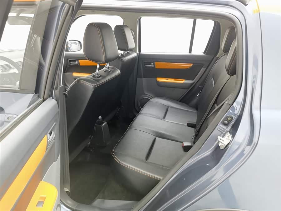 Suzuki Swift 2018 car image #16