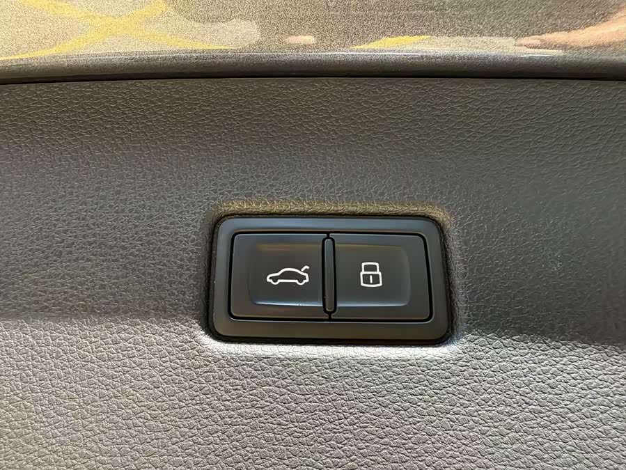 Audi Q5L Sportback 2022 #16 Audi Q5L Sportback 2022 car image #16