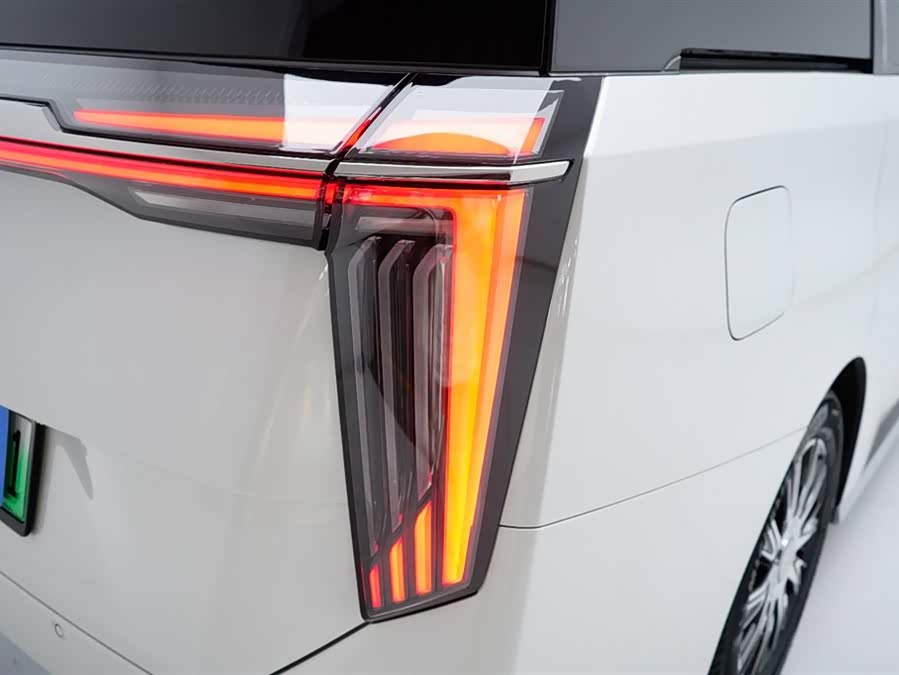 GAC Trumpchi E9 2024 imagem de carro #16