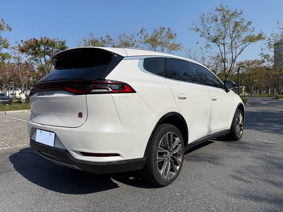BYD Tang 2019 car image #16