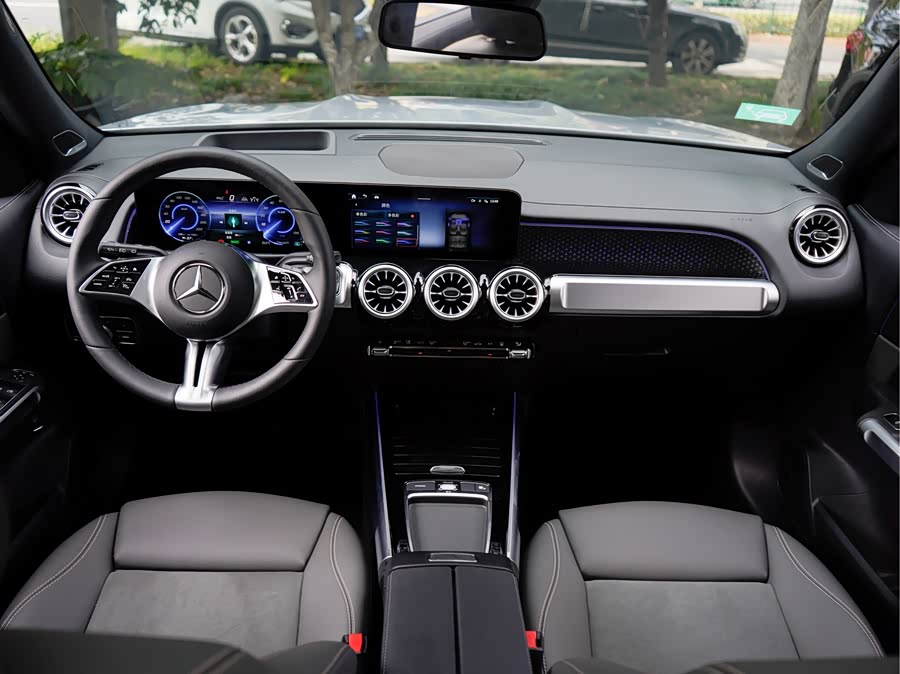 Mercedes-Benz EQB Class 2025 #16 Mercedes-Benz EQB Class 2025 car image #16