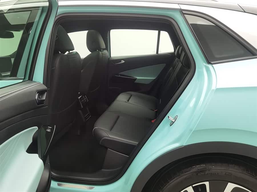 Volkswagen ID.4 X 2023 صورة سيارة #16