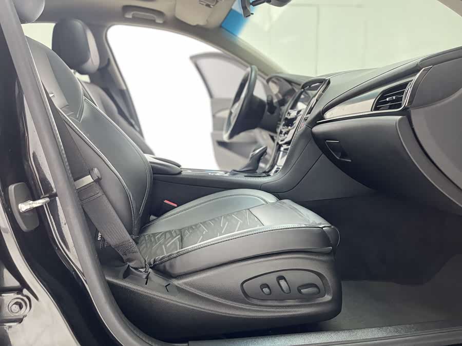 2019 #16 2019 car image #16