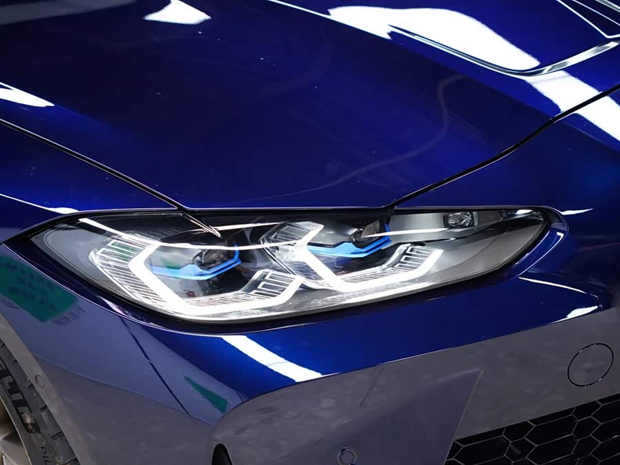 BMW M4 2024 immagine di auto #16