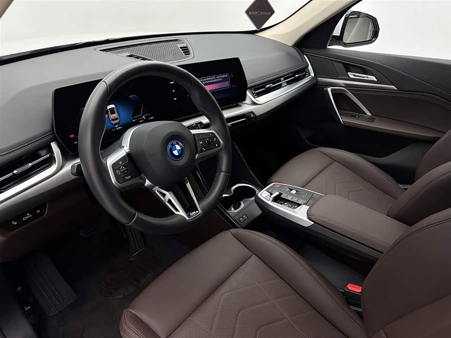 BMW iX1 2024 #16 BMW iX1 2024 imagem de carro #16